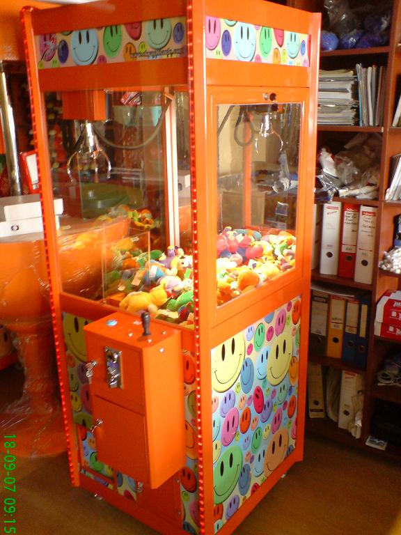 kiralık kepçe makinası - oyuncak kapma makinası